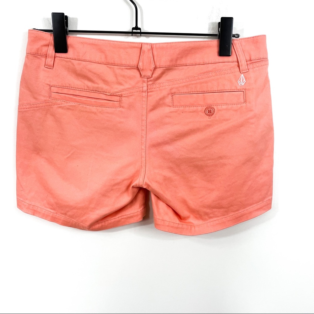 Volcom Shorts - Picture 3 of 4